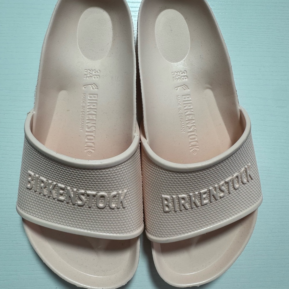 Birkenstock Light Cream Slide Sandals